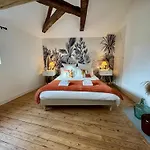 Centre Climatise Vue Chateau