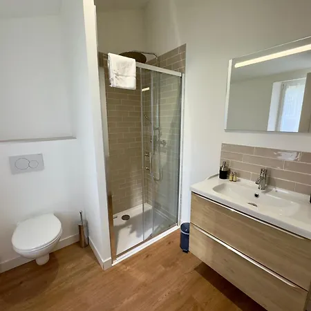 Centre Climatise Vue Chateau * ソミュール