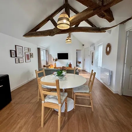 Centre Climatise Vue Chateau *